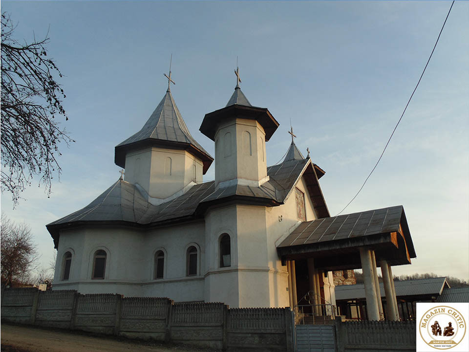 Biserica din Porcașa, Parohia Ploştina