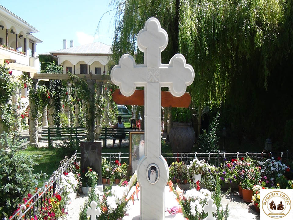 mormântul părintelui Arsenie Papacioc