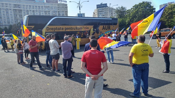 Protestatarii din Piața Victoriei, primiți miercuri de Orban